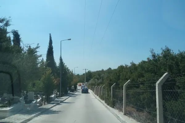 Bornova Yeni Mezarlığı - Resim 12
