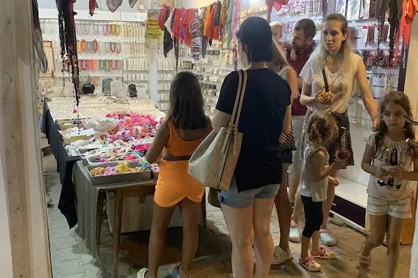 Altınkum Hediyelik Eşya Pazarı - Resim 12