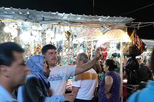 Altınkum Hediyelik Eşya Pazarı - Resim 20