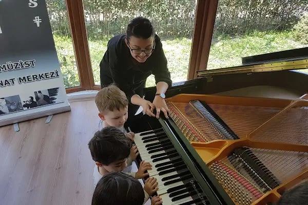 Müzist Sanat Merkezi - Resim 4