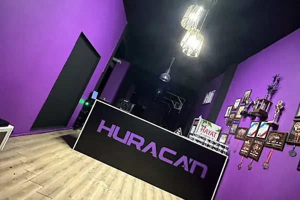 HURACAN - Resim 15