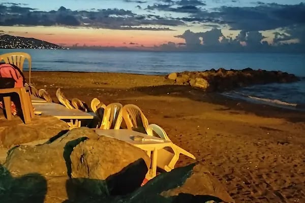 ÇALKÖY F Cafe &amp; Restorant - Resim 17