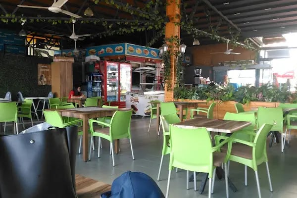 Kumla Vice Beach - Resim 19