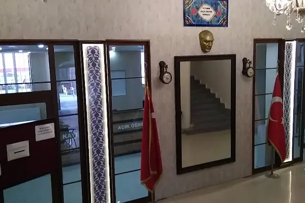 İlkadım Halk Eğitimi Merkezi Ve Akşam Sanat Okulu Müdürlüğü - Resim 19