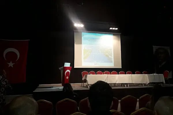 Arnavutköy Yeni Belediye hizmet Binası - Resim 12