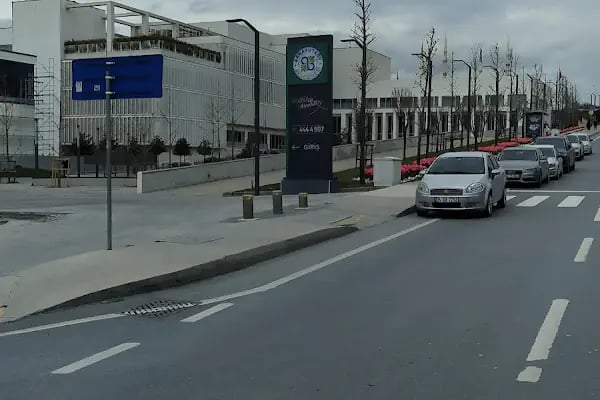 Arnavutköy Yeni Belediye hizmet Binası - Resim 10