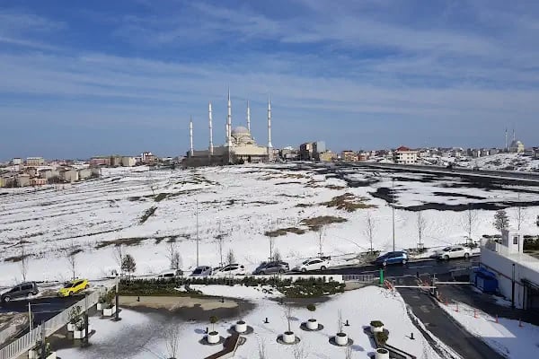 Arnavutköy Yeni Belediye hizmet Binası - Resim 7