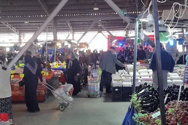 Alanyurt Kapalı Pazar Alanı - Resim 5