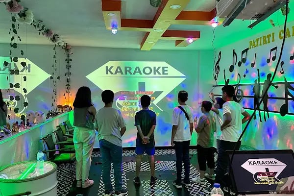 Patırtı Karaoke Cafe - Resim 9
