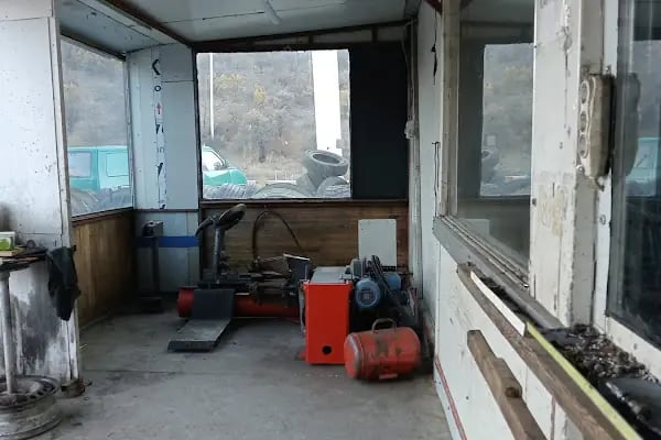 KIZILCAHAMAM KAZAN ÇAMLIDERE MOBİL VE YEREL OTO LASTIK SERVİSİ - Resim 13