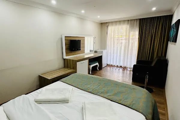 Fii Hotel - Resim 6