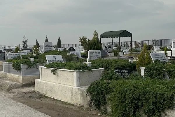 Hacılarkırı Mezarlığı - Resim 10