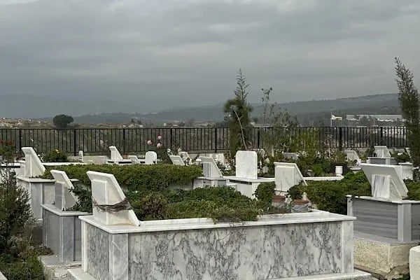 Hacılarkırı Mezarlığı - Resim 15