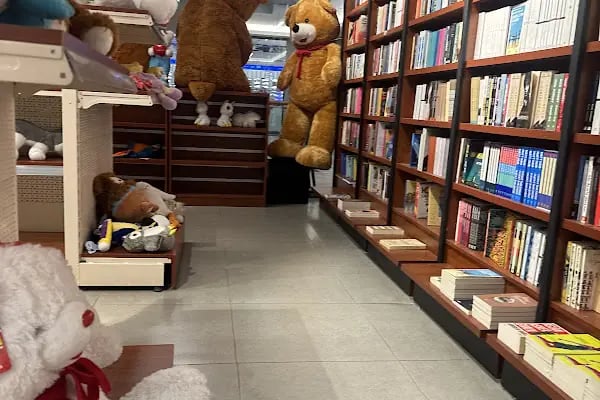 Penguen Kitabevi İstinyePark İzmir - Resim 16