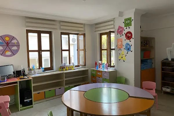 Özel İpekböceği Anaokulu - Resim 2
