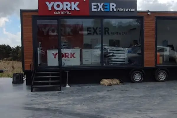 York Car Rental İstanbul Havalimanı (IGA) Araç Kiralama - Resim 19