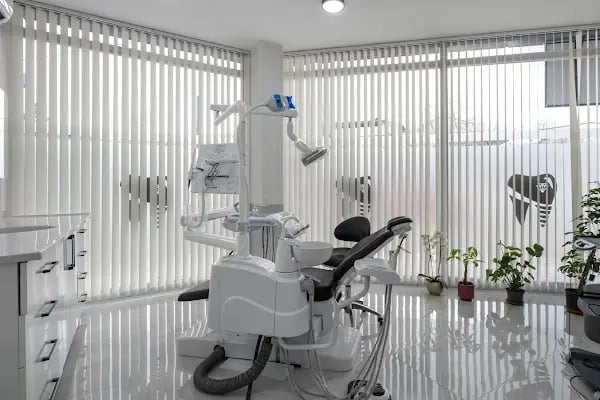 Dentgem Ağız ve Diş Sağlığı Polikliniği - Resim 10