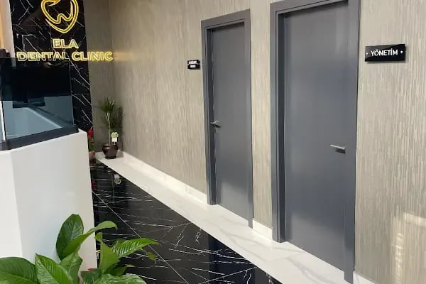 Dentholding Ela Ağız Ve Diş Sağlığı Polikliniği Çarşı Şube - Resim 20