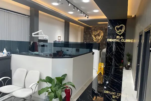Dentholding Ela Ağız Ve Diş Sağlığı Polikliniği Çarşı Şube - Resim 3