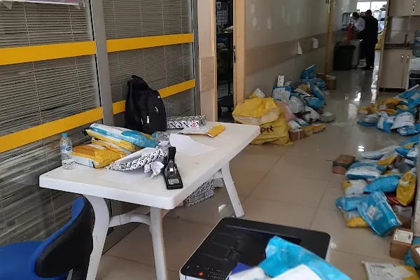 Ptt Buca Dağıtım Merkezi - Resim 16