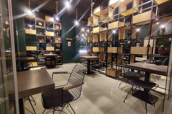 Piyal Wine House &amp; Italian Restaurant - Resim 5