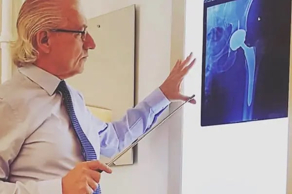 Prof.Dr.Gazi Zorer - Pediatrik Ortopedi - Resim 12
