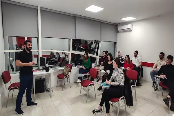 Just English Dil Okulları - İngilizce Kursu Bursa-Özlüce - Resim 5