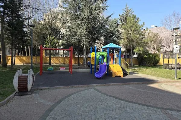 Şehit Mahmut Ergül Parkı - Resim 4