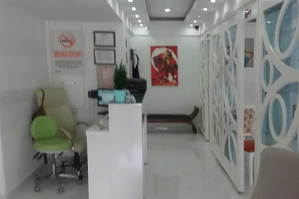 Alanya Uzmanlar Ağız ve Diş Sağlığı Polikliniği - Resim 12