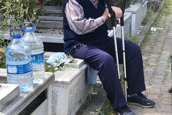Gülbahçe Mezarlığı - Resim 10