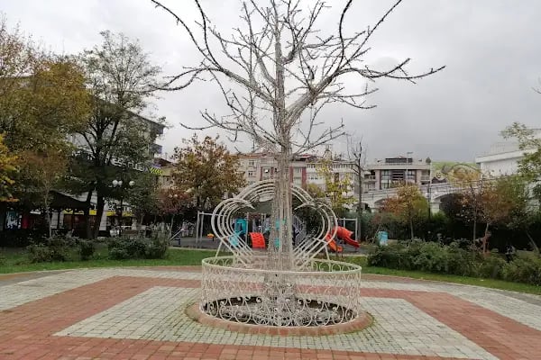 Halide Edip Adıvar Parkı - Resim 14