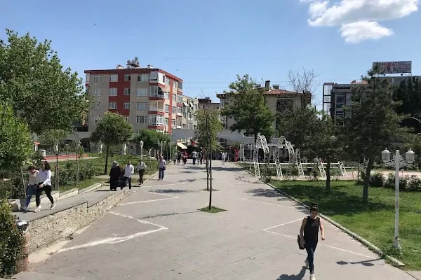 Halide Edip Adıvar Parkı - Resim 1