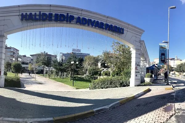 Halide Edip Adıvar Parkı - Resim 2