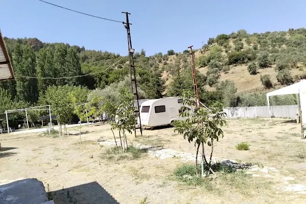 Şiringöl Restaurant Ve Kamp Alanı - Resim 20