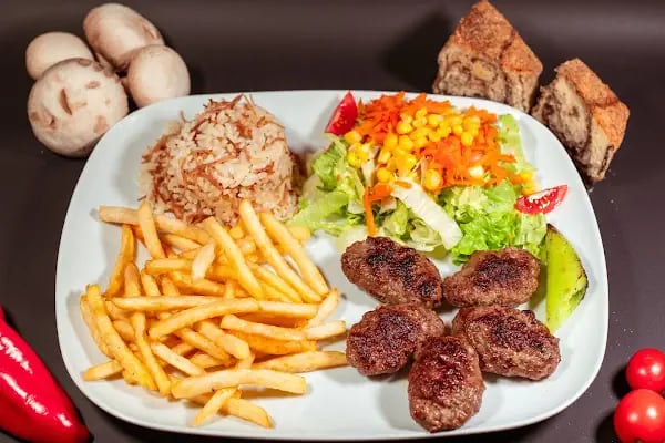 Aheste Et &amp; Balık Restoranı - Resim 3