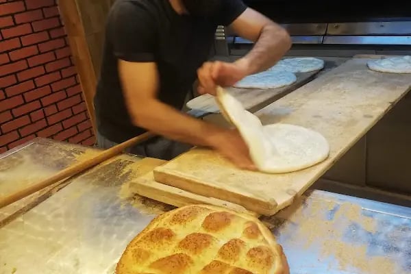 Öz Uğurlu - Resim 19
