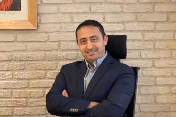 Doç.Dr.Adem Aydın - Resim 4
