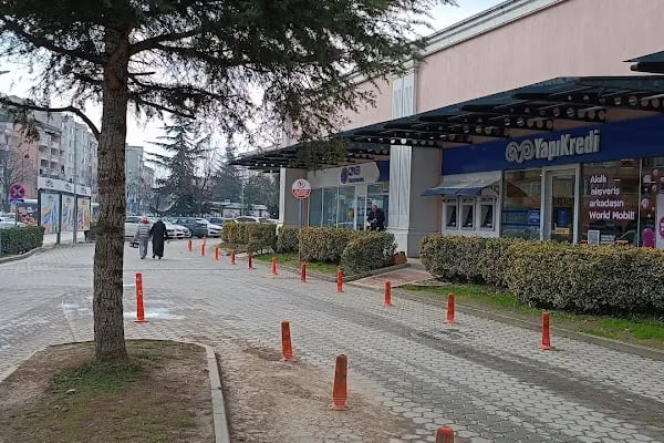 Yapı Kredi Bankası ATM - İnegöl AVM Şubesi 1 - Resim 3