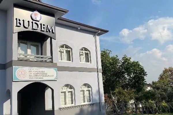 BUDEM ÖZEL EĞİTİM VE REHABİLİTASYON MERKEZİ - Resim 1
