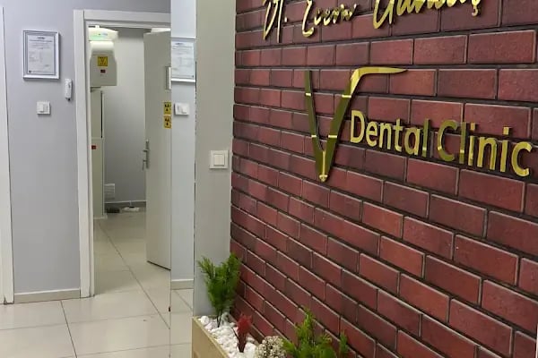 Diş Hekimi Ecem Gümüş - Resim 4