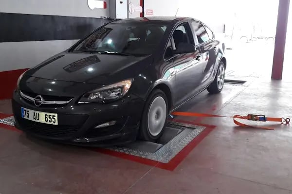 Pilot Garage İnegöl Oto Ekspertiz Bayi - Resim 16