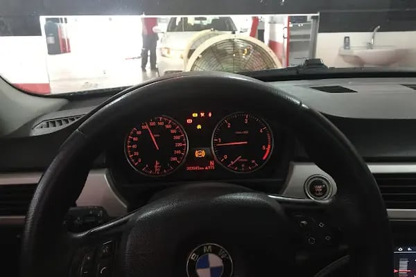 Pilot Garage İnegöl Oto Ekspertiz Bayi - Resim 18