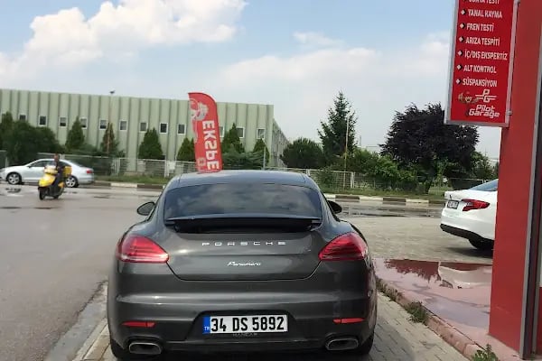 Pilot Garage İnegöl Oto Ekspertiz Bayi - Resim 13
