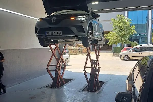 Pilot Garage İnegöl Oto Ekspertiz Bayi - Resim 6