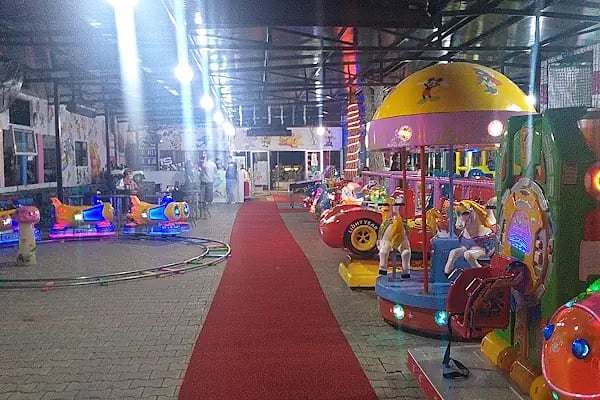 PARK PLUS ÇOCUK OYUN ALANI - Resim 1
