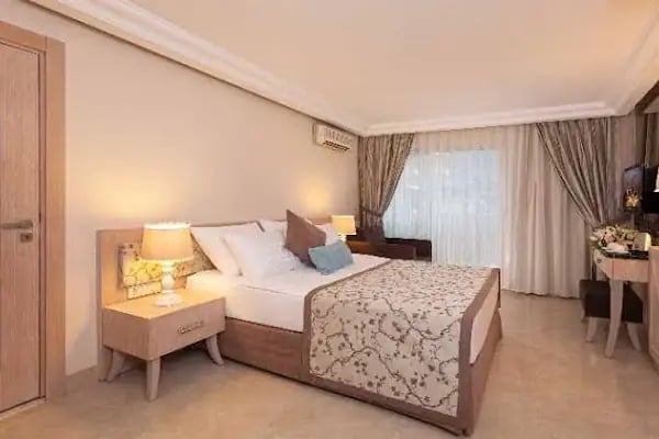 Xperia Saray Beach Otel - Resim 2