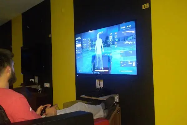 Black Gamer PlayStation - Resim 13