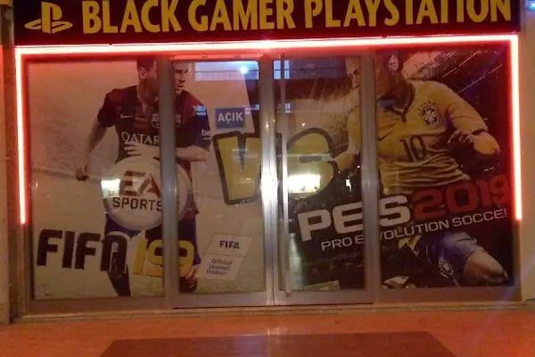 Black Gamer PlayStation - Resim 3