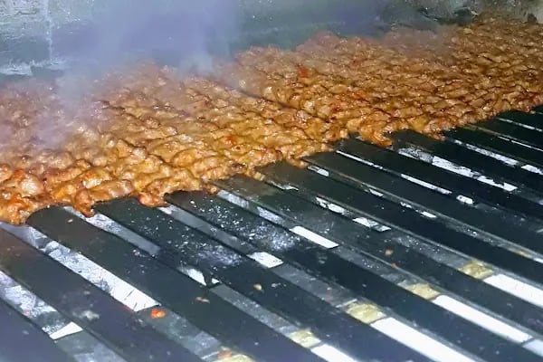 Özenir Urfalı Kebap - Resim 4