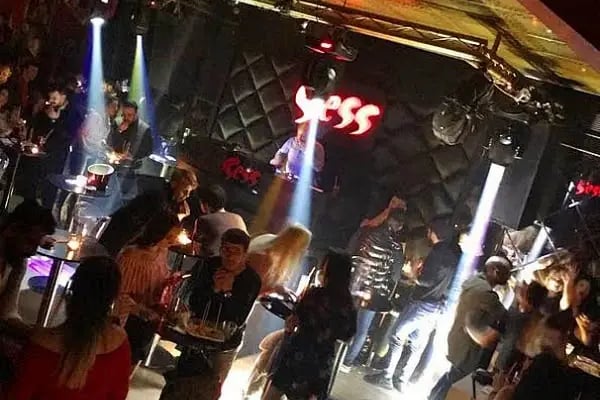 GAZİNO SHOW BAR - Resim 4